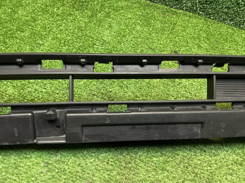 Решетка переднего бампера Haval H3 (2024-н.в.)