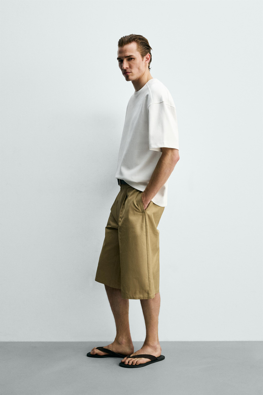 ZARA ТОЛСТОВКА RELAXED FIT ИЗ ИНТЕРЛОКА, БЕЛЫЙ