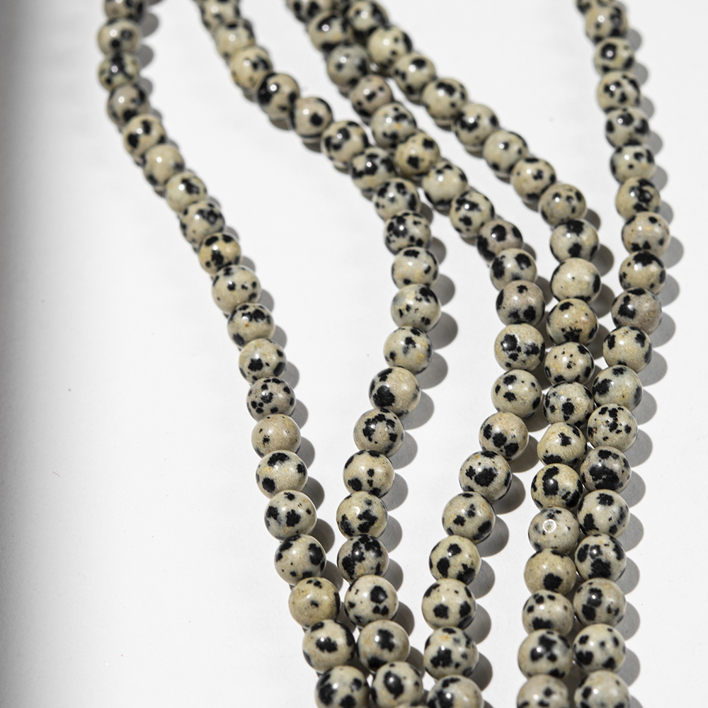 Аплит натуральный (Яшма далматин), 6,7мм, шар
