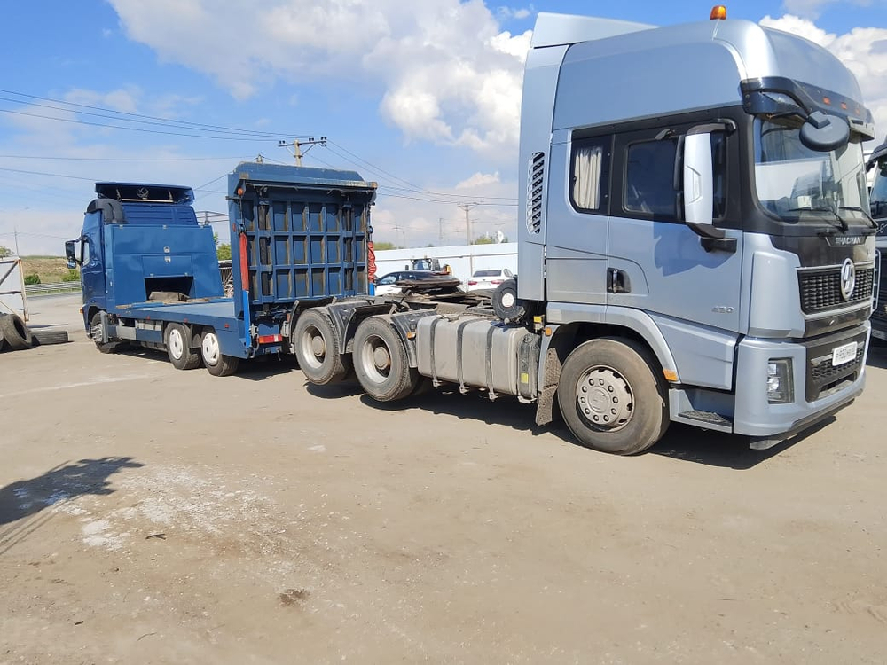 Shacman (Shaanxi) SX* 6x4 Седельный тягач SX42584V324 (Дизельный, 11,6 л, 423 л.с., МТ)