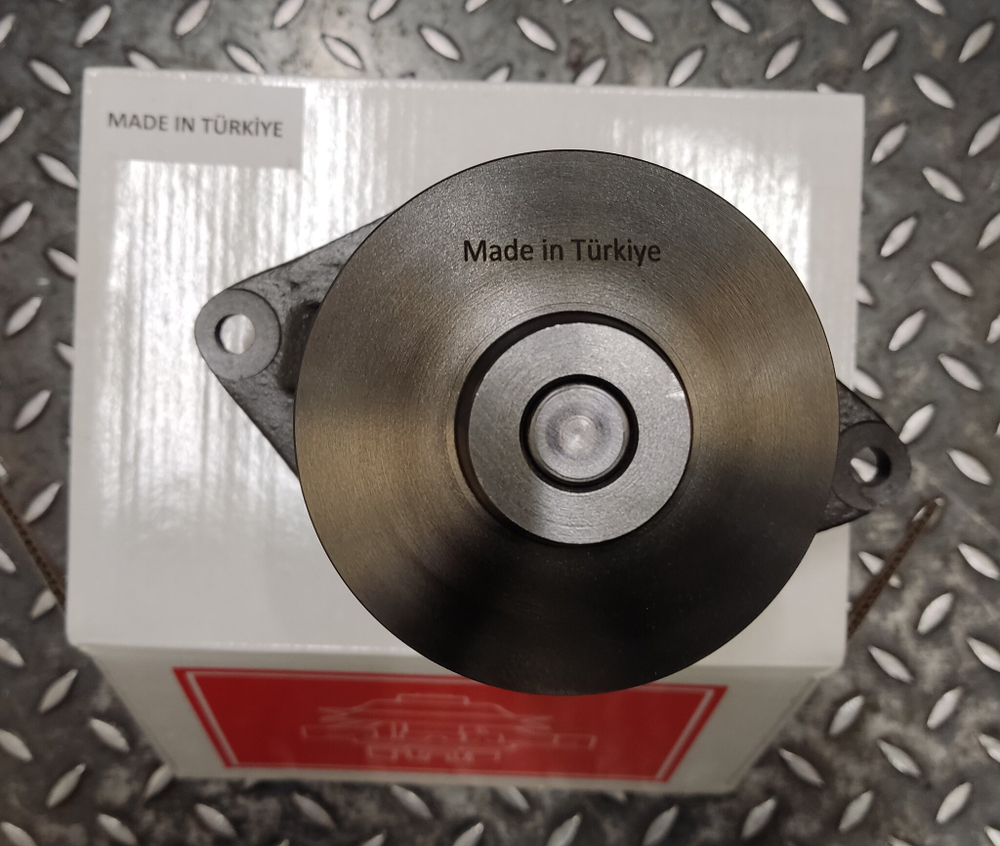 Водяная помпа 6735-61-1101 (6735611101)