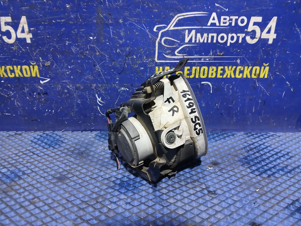 Туманка правая SUBARU FORESTER 2002-2004