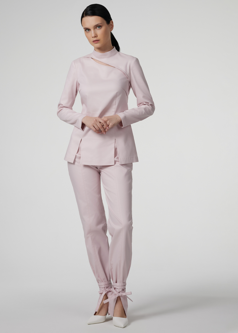 Брюки с завязками