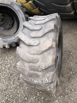 12.5/80-18 JCB SITEMASTER R-4 шина б/у