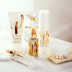 Wella Professionals Oil Reflections - легкий увлажняющий шампунь, придающий блеск и мягкость волосам /   250  ml  / GTIN 8005610531663