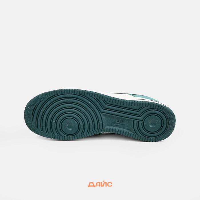 Кроссовки Nike Air Force 1 Low '07 LV8 