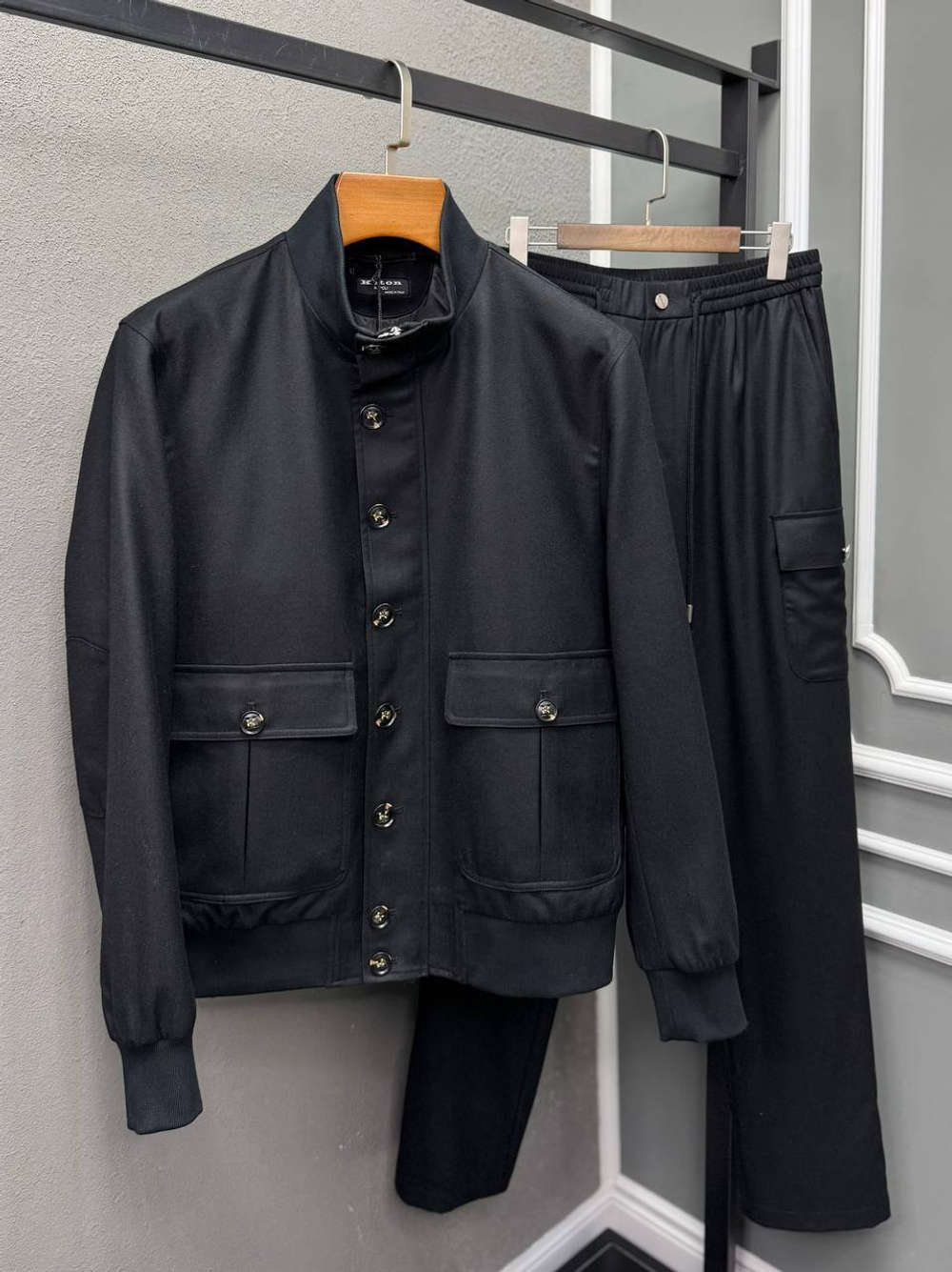 Костюм Kiton