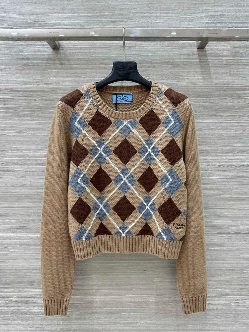 Свитер Prada