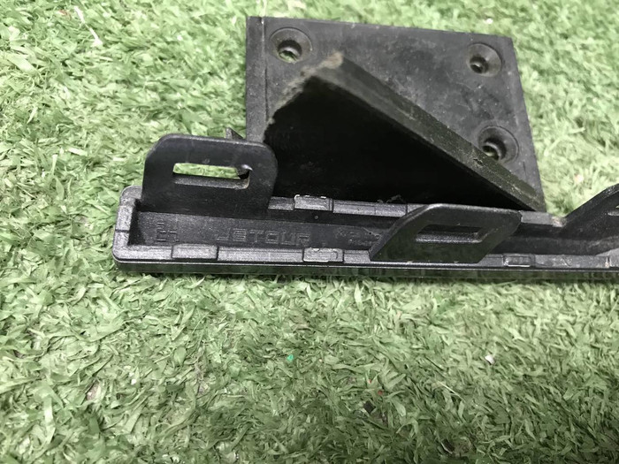 Накладка решетки радиатора Jetour Dashing (22-нв)