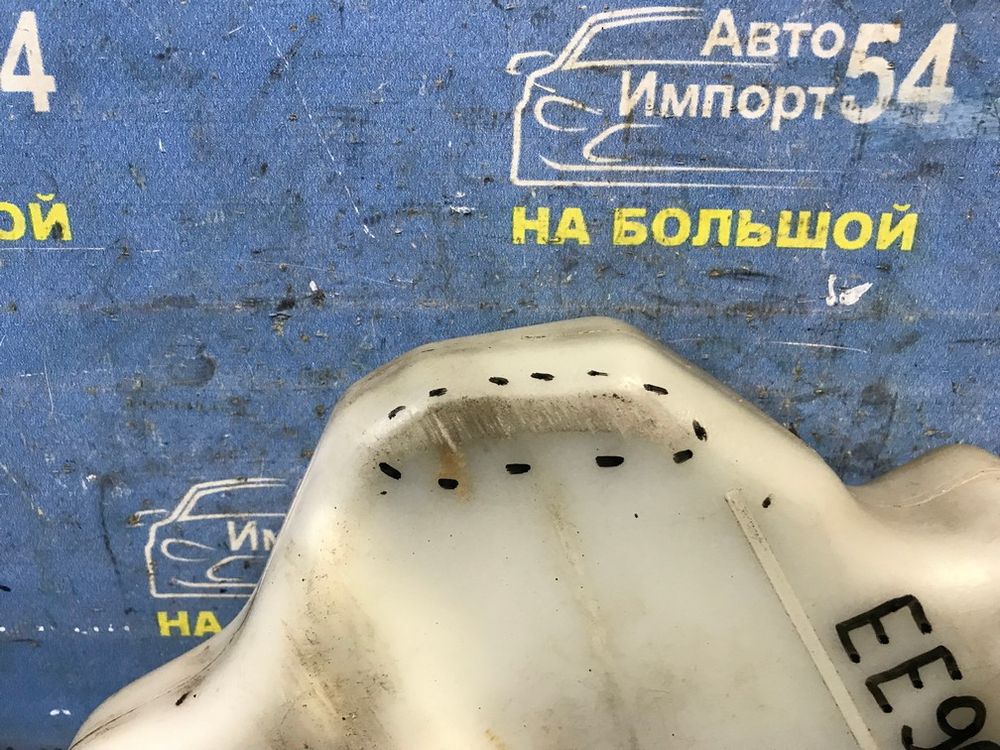 Бачок расширительный TOYOTA COROLLA 1990