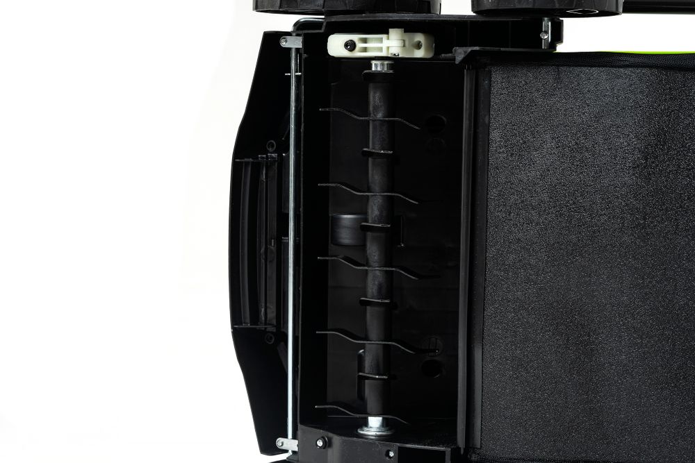 Электрический аэратор-скарификатор Greenworks GDT15, 2515507,1500 Вт, 36 см