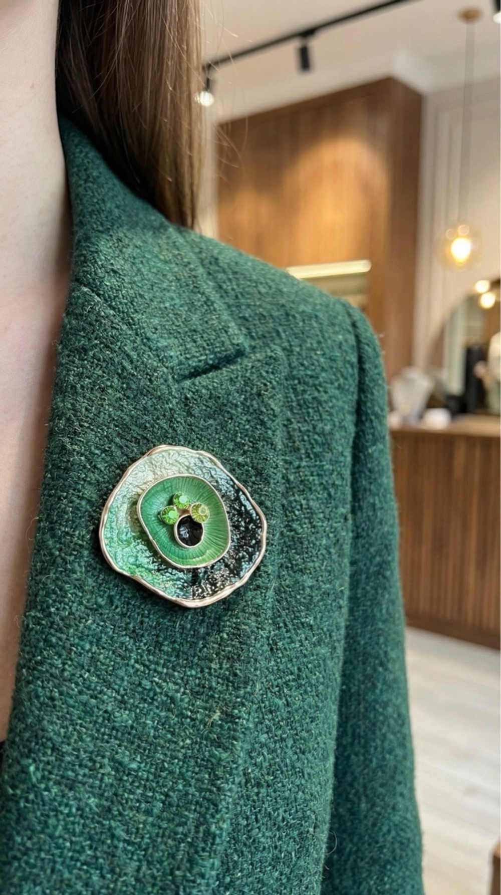 Брошь русалки