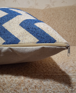 Декоративная гобеленовая наволочка для интерьерной подушки Зигзаг синий 68х47