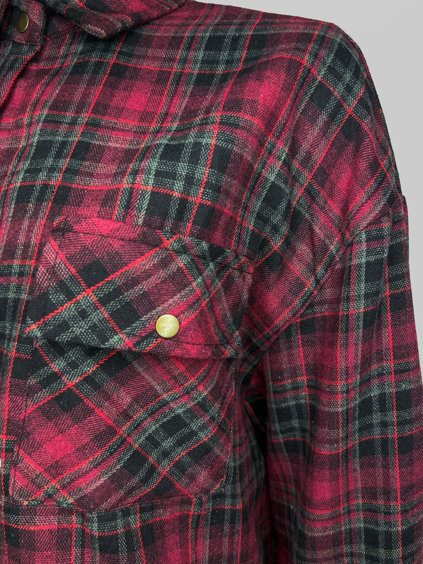 Рубашка Miss Diva 11012 в клеточку на кнопках с карманом на груди