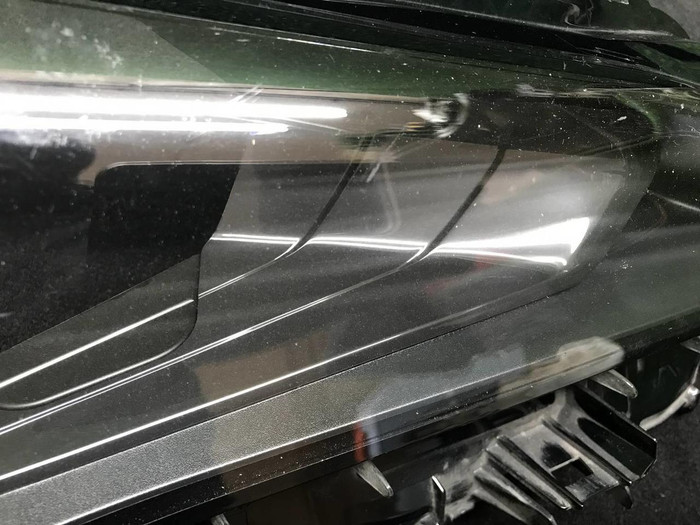 Стекло фары правое Lexus NX 1 (2017-2021)