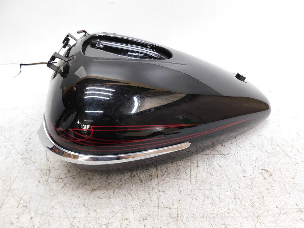 Бак топливный Yamaha XV1900CU Raider