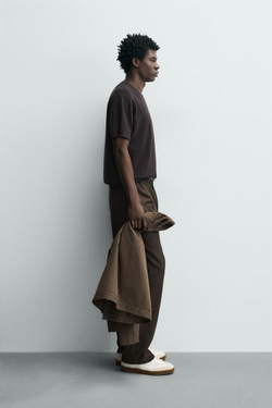 ZARA ФУТБОЛКА ПЛАТОЧНОЙ ВЯЗКИ, ШОКОЛАДНЫЙ