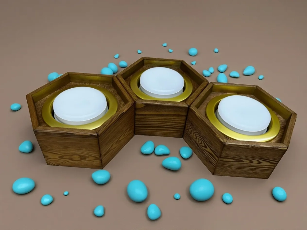 Светильник накладной "Соты" тройной