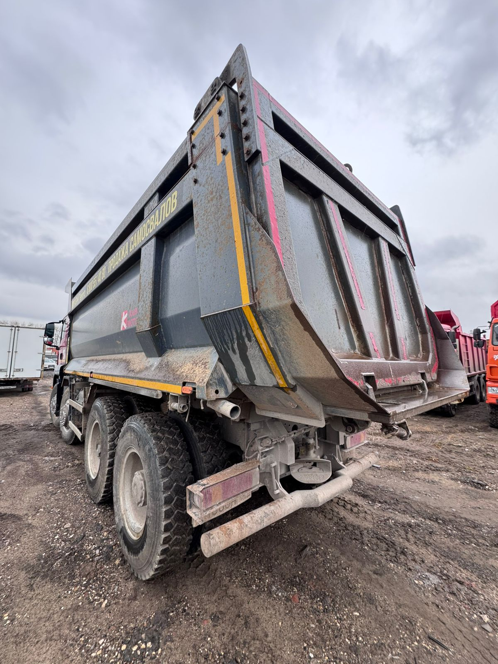 SITRAK C7H 8x4 Самосвал ZZ3316V306ME (Дизельный, 12,4 л, 480 л.с., МТ)