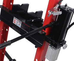 Пресс пневмогидравлический 20т напольный GTE