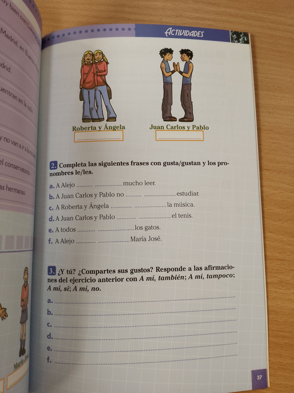 Alejo y Su Pandilla. Libro 1: Amigos en Madrid (Lecturas graduadas / Graded Readings) (Spanish Edition)