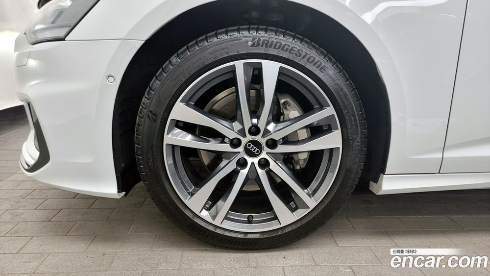 Audi A6 (C8) 45 TFSI Premium (12.2022)