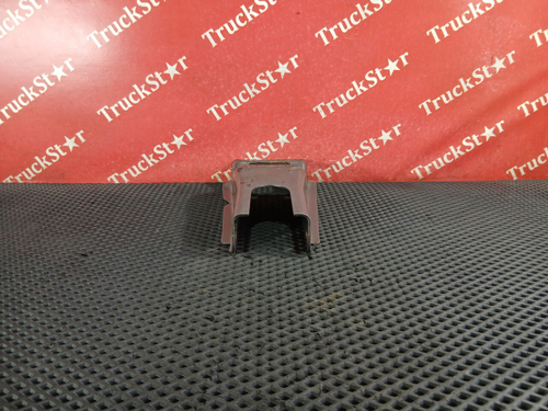 Кронштейн амортизатора переднего