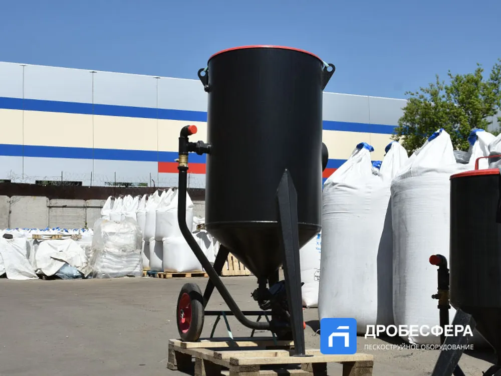 Пескоструйный аппарат PST-PS-250-1 с шиберным дозатором