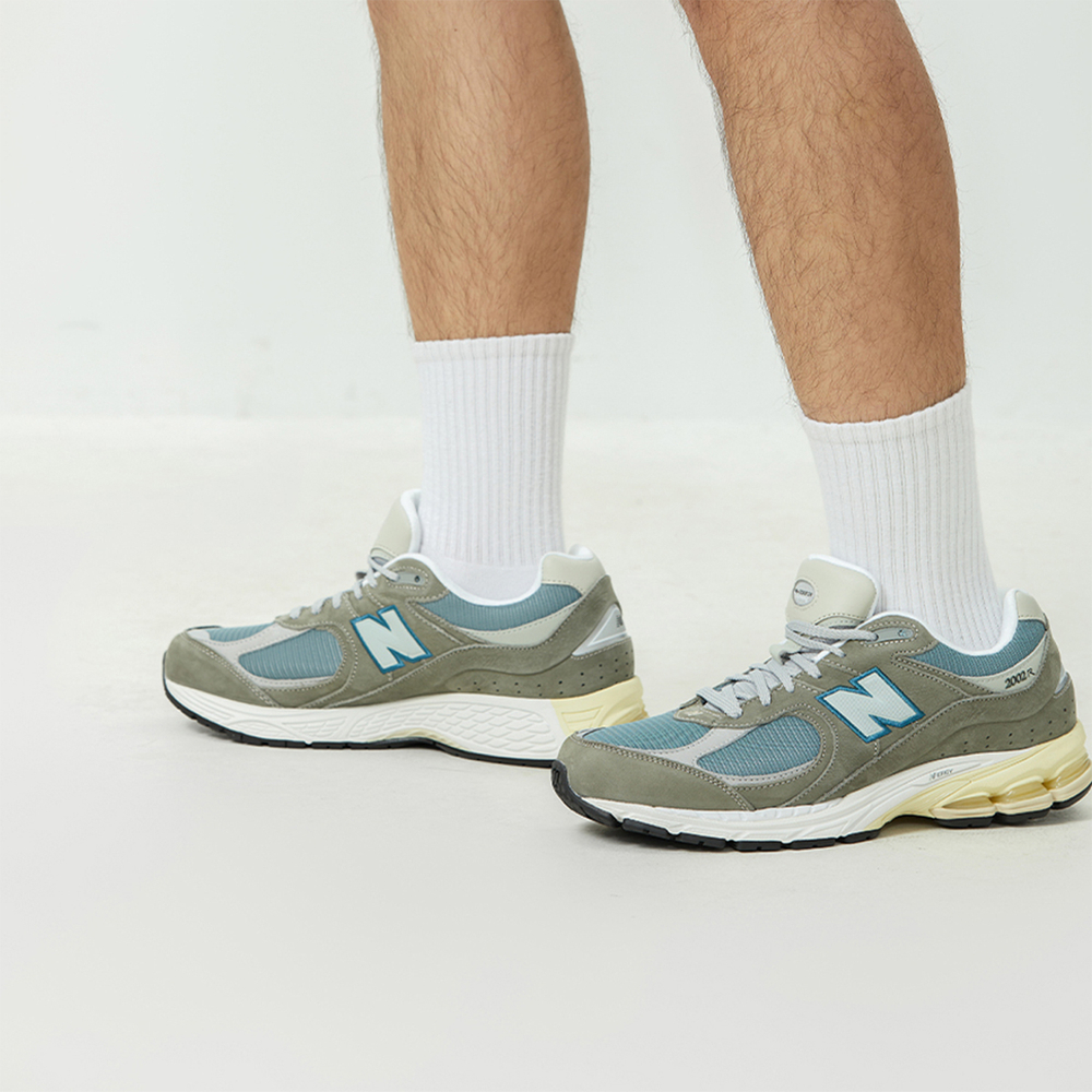 Кроссовки New Balance Nb 2002R