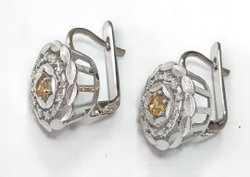 Ювелирные серьги из серебра с цитрином и фианитами