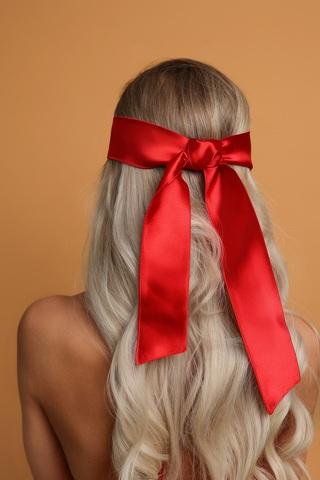 Нежная цельноатласная маска красная (Base)