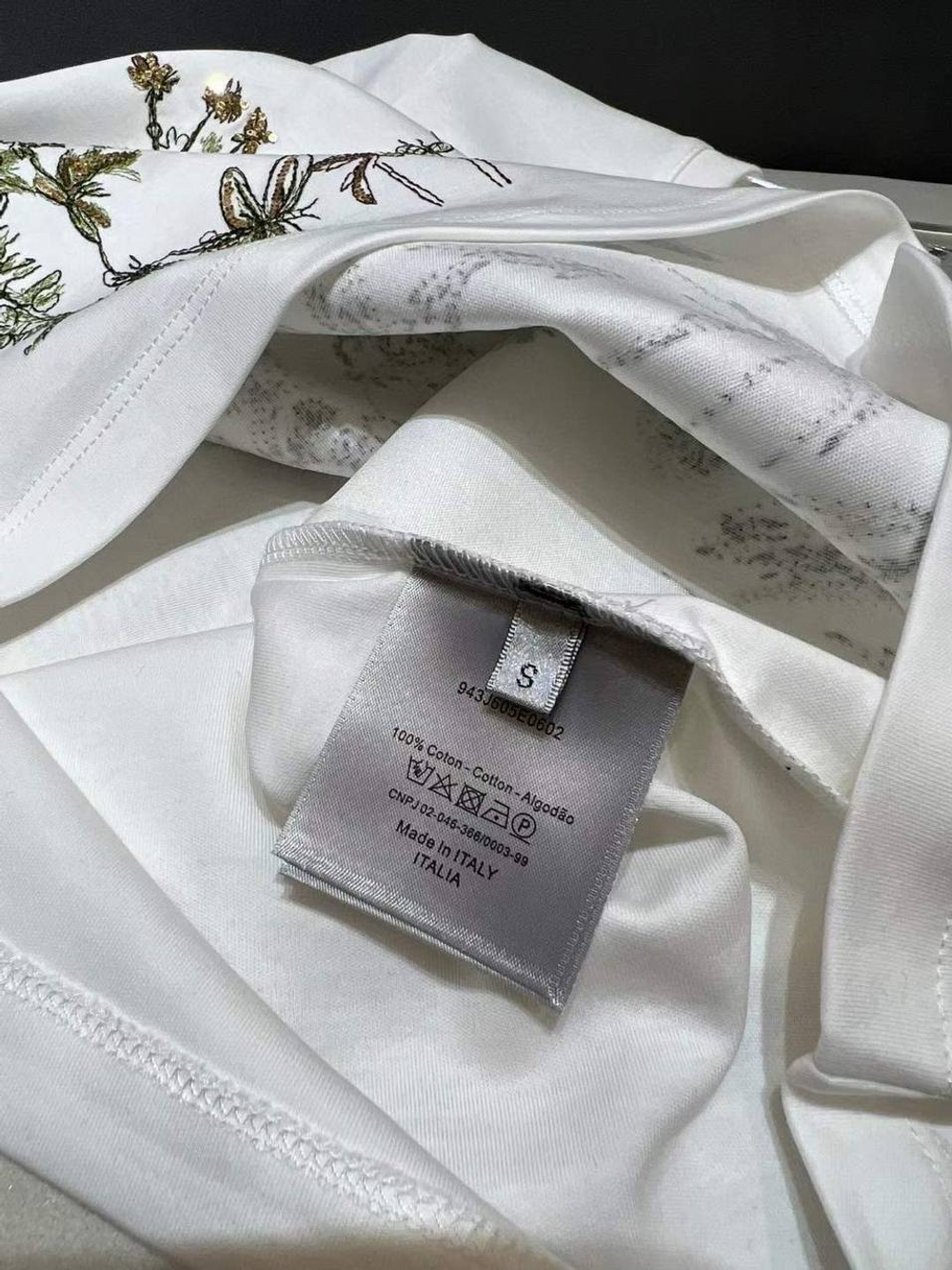 Футболка Dior