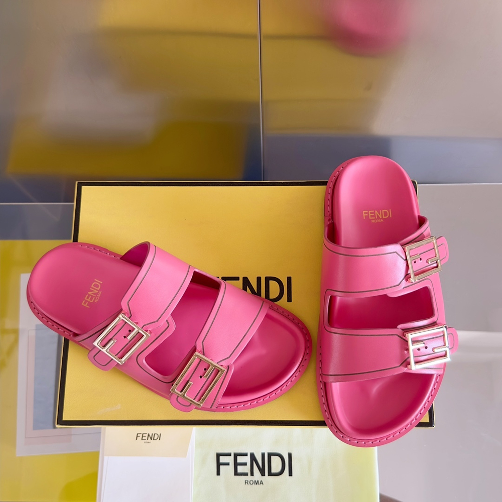 Fendi Feel Slides