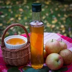Уксус яблочный шестилетней выдержки / 500 мл Уксус яблочный шестилетней выдержки / 500 мл