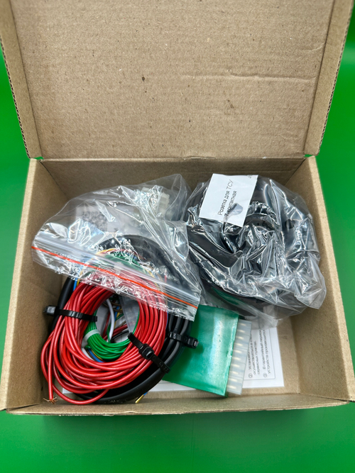 Универсальная электрика Smart для фаркопа, не отключает парктроники, WESO 024-698M