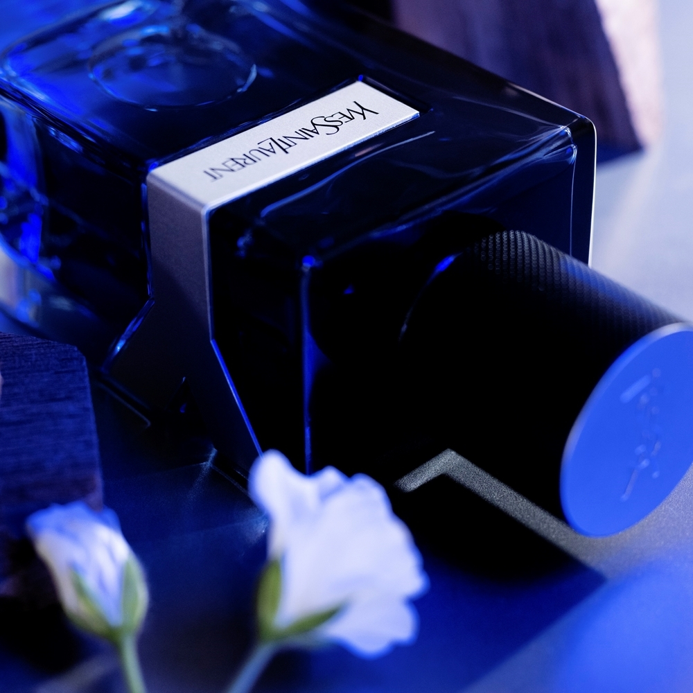 Yves Saint Laurent Y Многоразовый флакон Eau de Parfum для мужчин