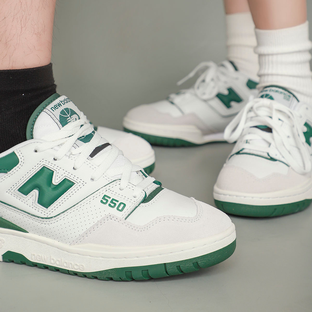 New Balance NB 550 premium pack cowhide fabric trend shock absorption non-slip wear-resistant low-cut retro basketball shoes for men and women the same style green