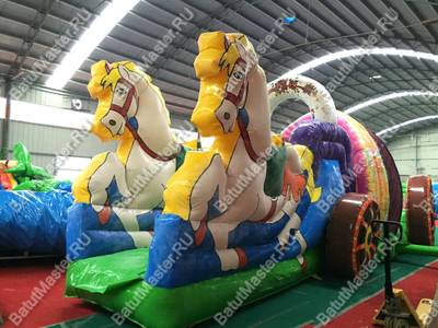 Надувной батут "Сказочная карета" 6*2,5*4 м