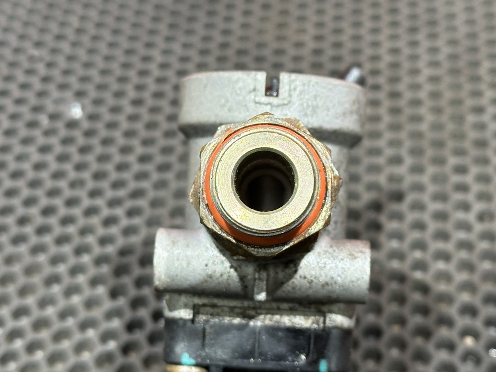 Клапан воздушный