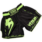 Шорты Muay Thai Venum Giant черные с салатовым