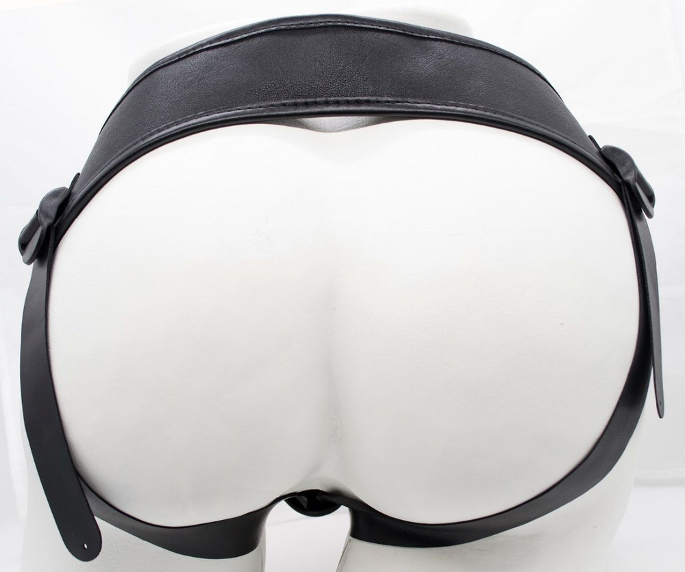 Реалистичная насадка-фаллос на трусиках с плугом - 19 см. (Цвет: телесный с черным)