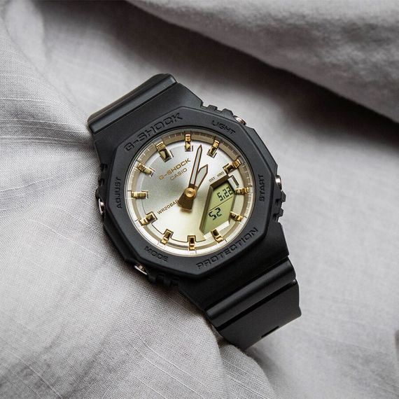 Наручные часы Casio GMA-P2100SG-1A