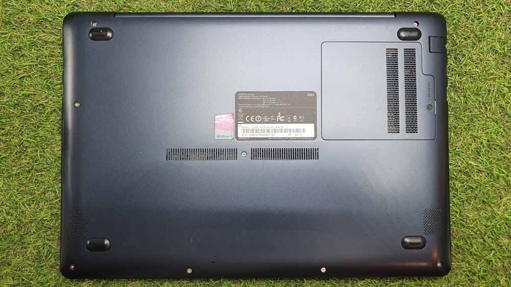 Ультрабук Samsung i5/4 Gb/NP530U4E-K01 [np530u4e-k01ru]/Windows 10