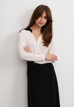 Блуза с черной планкой, молочная