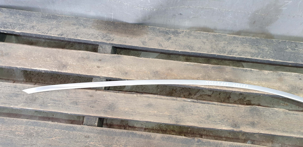 Молдинг двери передней левой Mercedes S (W222) 13-20 Б/У Оригинал A2226980180