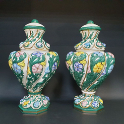 Винтаж: Пара ваз в стиле Capodimonte