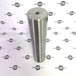 Палец крепления основания г/цилиндра подъема передней стрелы к раме | 380-2569 | TMP