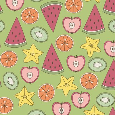 Фрукты на зеленом фоне