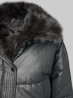 Куртка CLASSIC SIX 8203-A однотонная укороченная с отстегивающимся меховым воротником