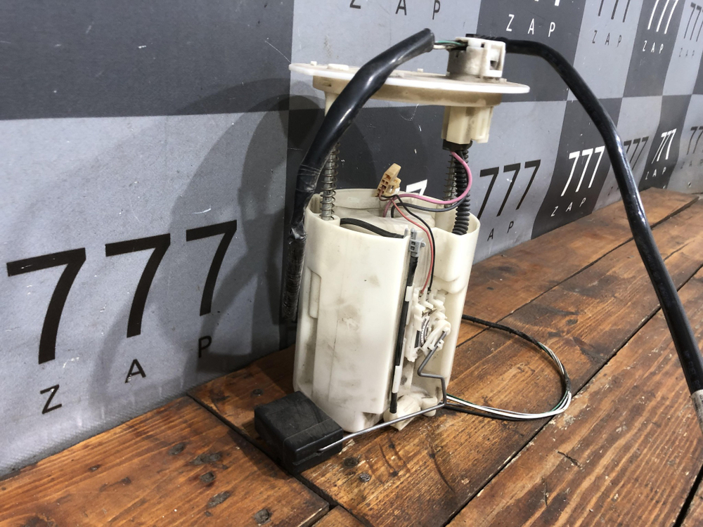 Насос топливный Toyota Sienna 3 10-20 Б/У Оригинал 7702008050